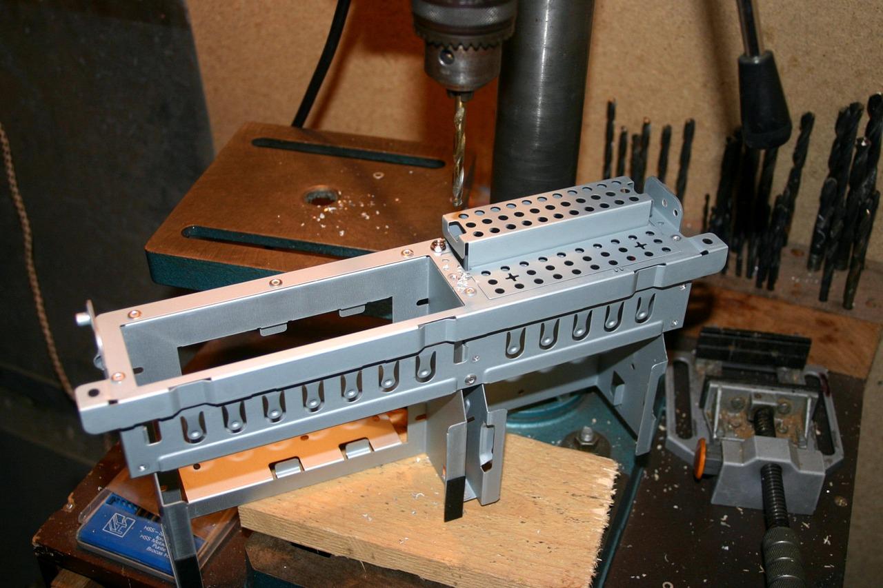 [07/01/2011] Wakü trifft Slim-Tower trifft Casemodder: Wenn die Grafikkarte das Gehäuse sprengt (13)