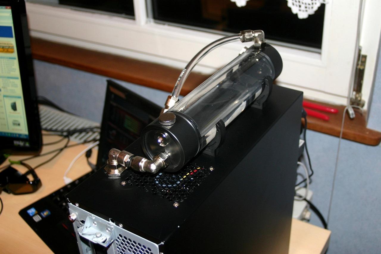 [07/01/2011] Wakü trifft Slim-Tower trifft Casemodder: Wenn die Grafikkarte das Gehäuse sprengt (36)