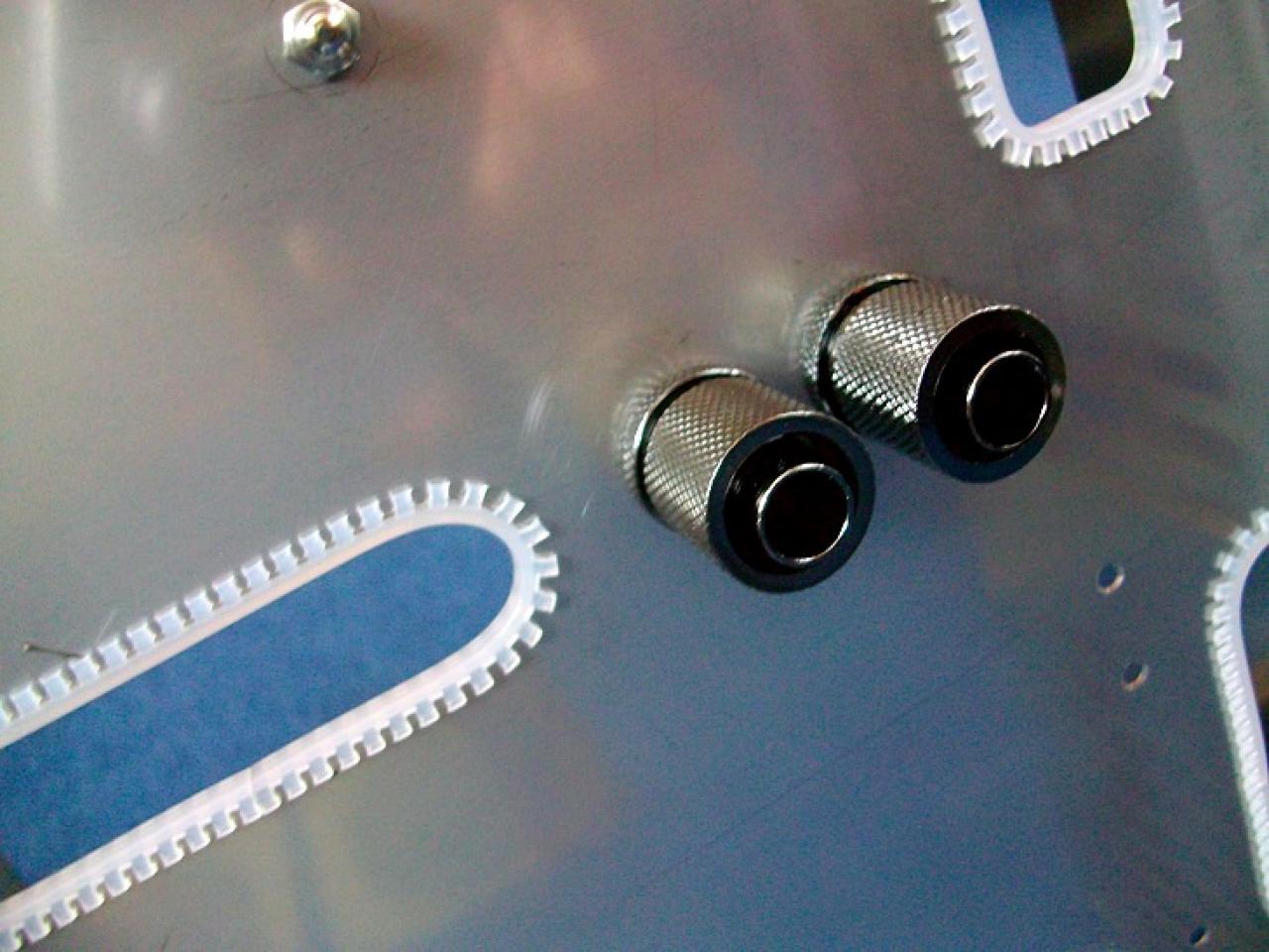 [28/01/2011] Mammut-Casecon-Projekt Stainless Steel - Update: Schrecksekunde nach der Fertigstellung (27)