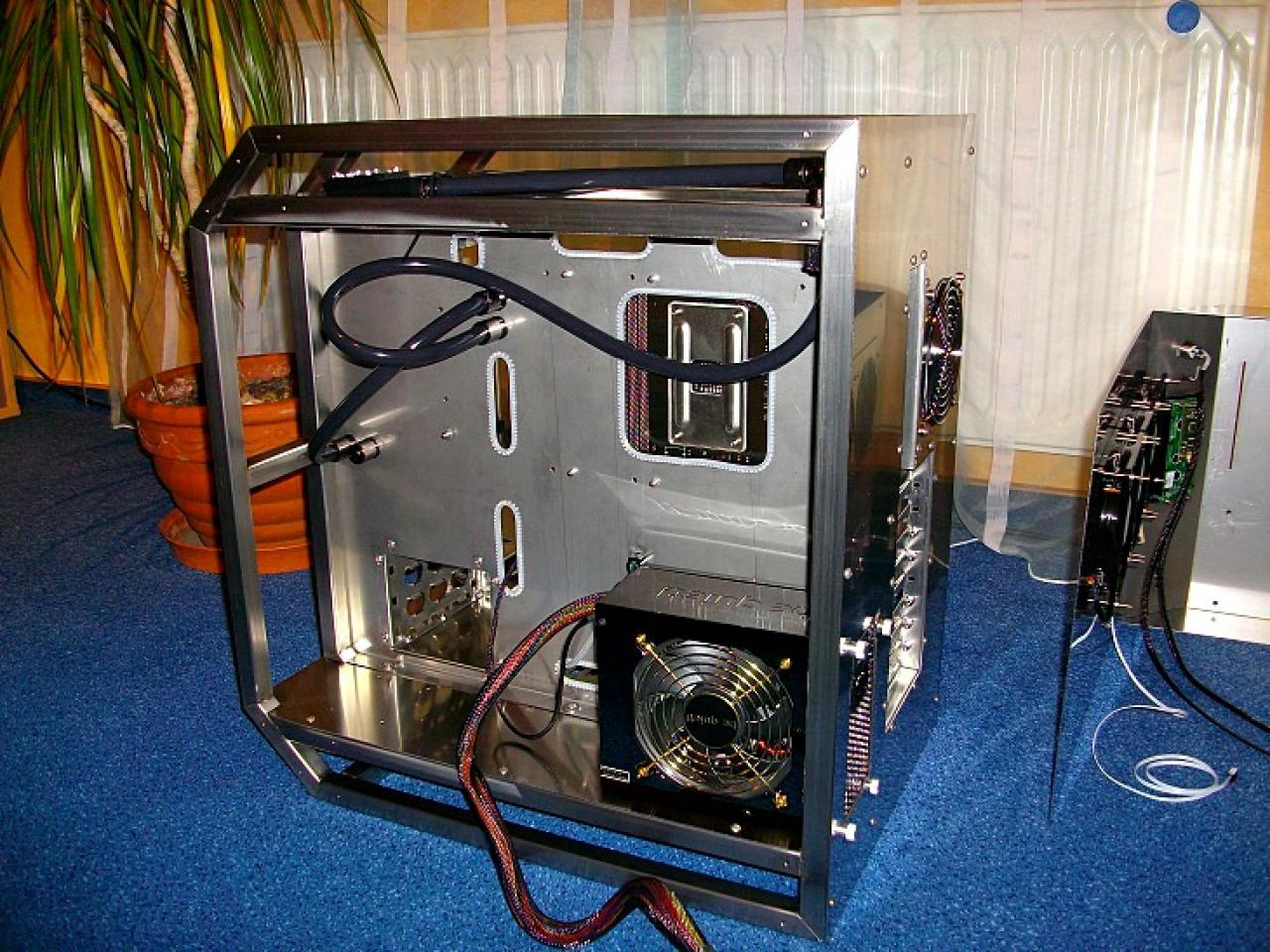 [28/01/2011] Mammut-Casecon-Projekt Stainless Steel - Update: Schrecksekunde nach der Fertigstellung (42)
