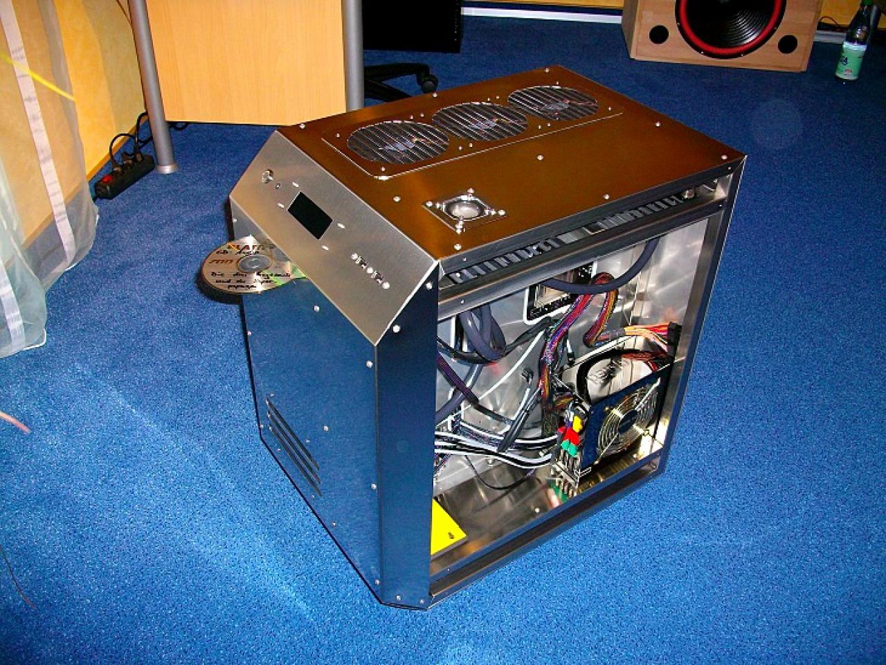 [28/01/2011] Mammut-Casecon-Projekt Stainless Steel - Update: Schrecksekunde nach der Fertigstellung (49)