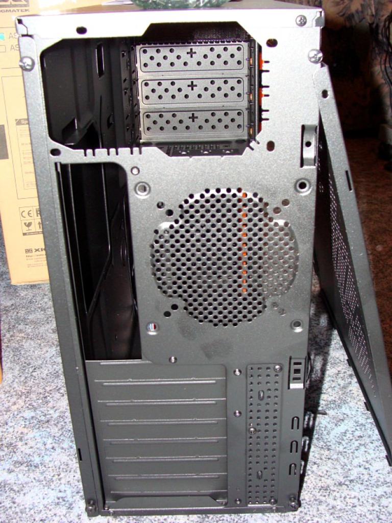 [21/01/2011] Mammuttagebuch zum Casemod-Projekt Aurora: Wakü-PC mit zwei Kreisläufen (22)