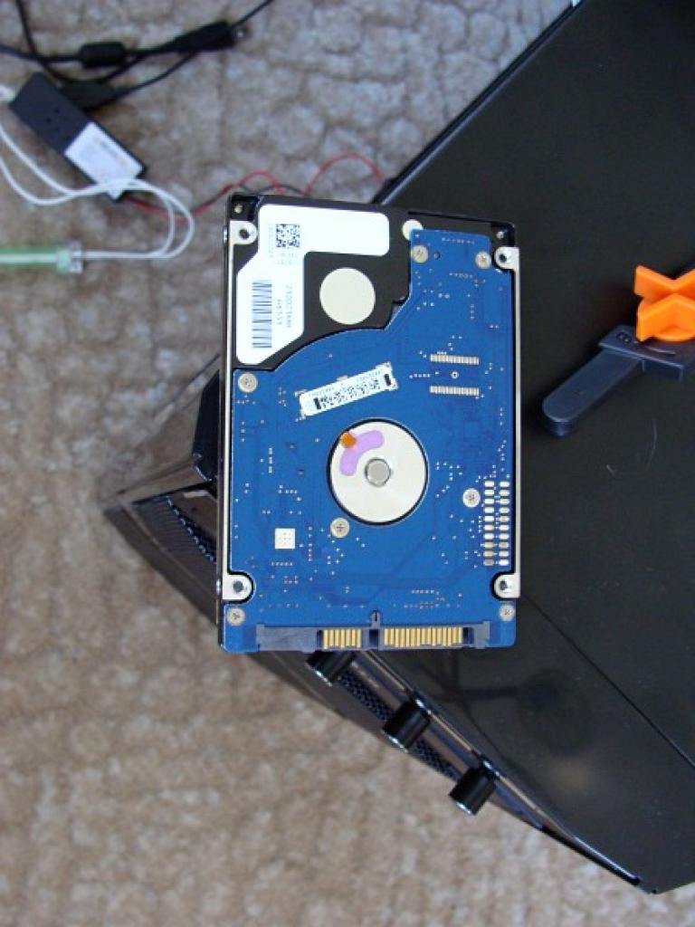 [21/01/2011] Mammuttagebuch zum Casemod-Projekt Aurora: Wakü-PC mit zwei Kreisläufen (37)