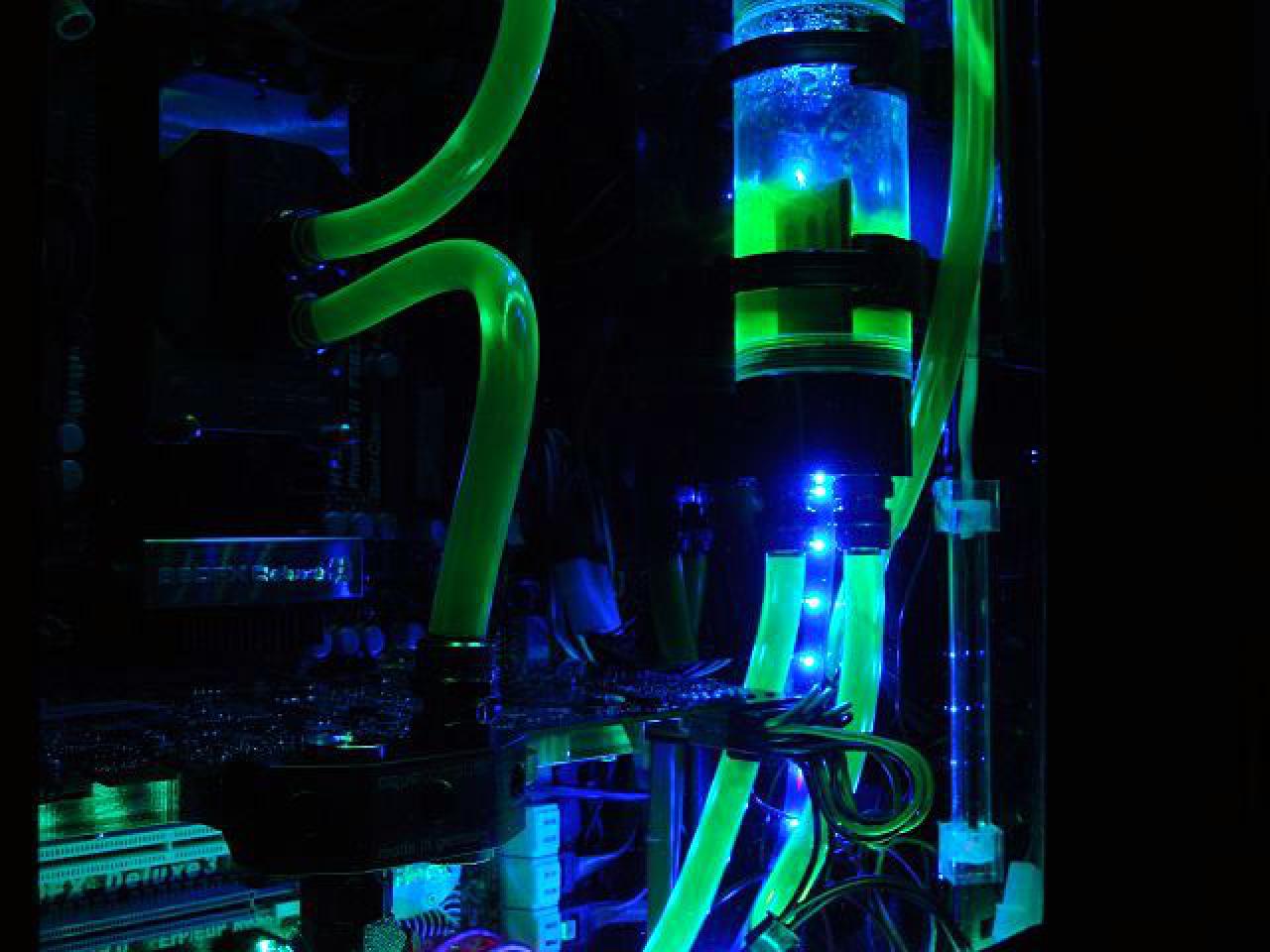 [21/01/2011] Mammuttagebuch zum Casemod-Projekt Aurora: Wakü-PC mit zwei Kreisläufen (107)