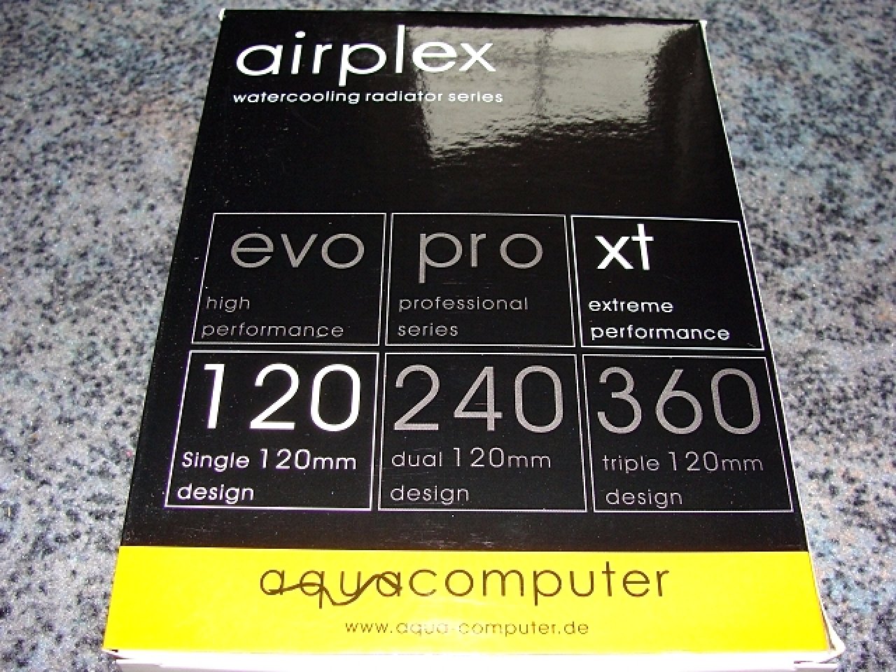 [21/01/2011] Mammuttagebuch zum Casemod-Projekt Aurora: Wakü-PC mit zwei Kreisläufen (113)