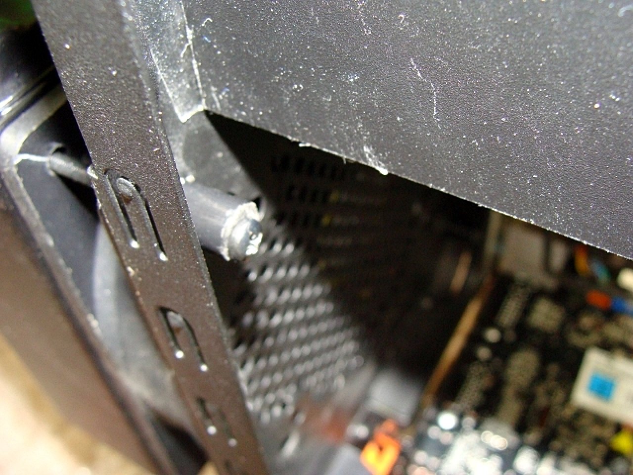 [21/01/2011] Mammuttagebuch zum Casemod-Projekt Aurora: Wakü-PC mit zwei Kreisläufen (119)