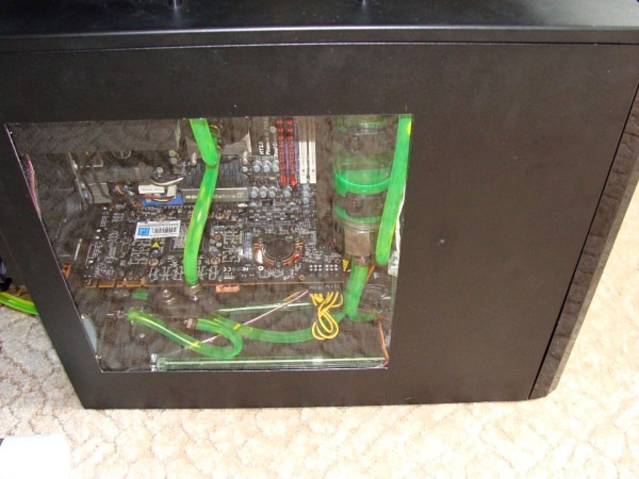 [21/01/2011] Mammuttagebuch zum Casemod-Projekt Aurora: Wakü-PC mit zwei Kreisläufen (121)