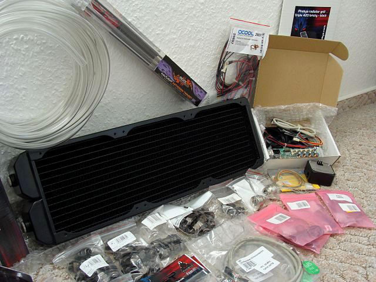 [21/01/2011] Mammuttagebuch zum Casemod-Projekt Aurora: Wakü-PC mit zwei Kreisläufen (180)