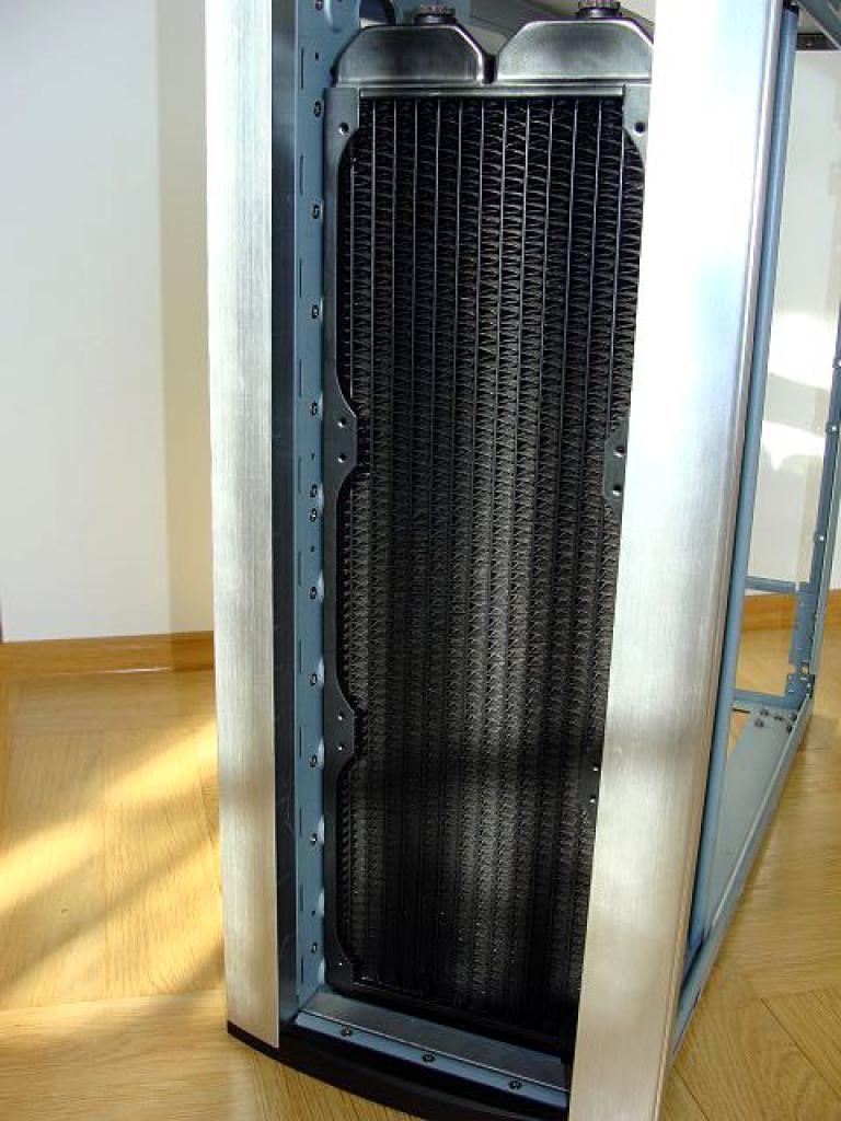 [21/01/2011] Mammuttagebuch zum Casemod-Projekt Aurora: Wakü-PC mit zwei Kreisläufen (192)