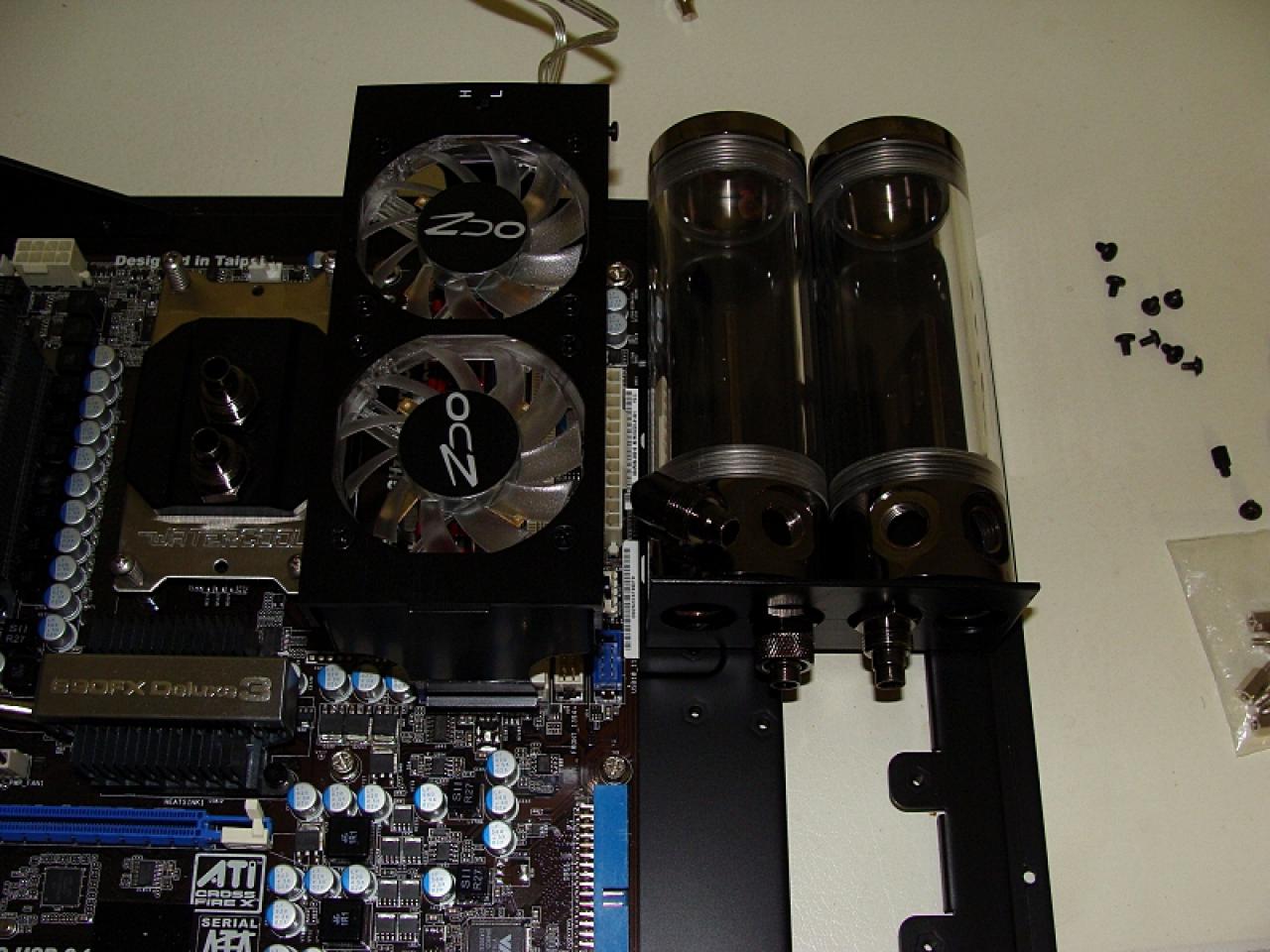 [21/01/2011] Mammuttagebuch zum Casemod-Projekt Aurora: Wakü-PC mit zwei Kreisläufen (218)