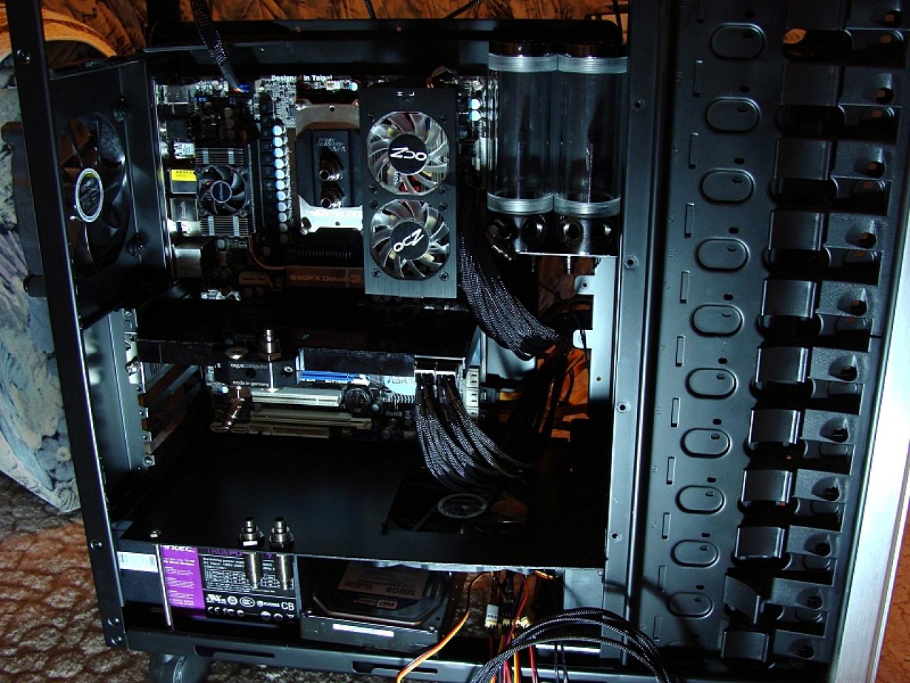 [21/01/2011] Mammuttagebuch zum Casemod-Projekt Aurora: Wakü-PC mit zwei Kreisläufen (219)