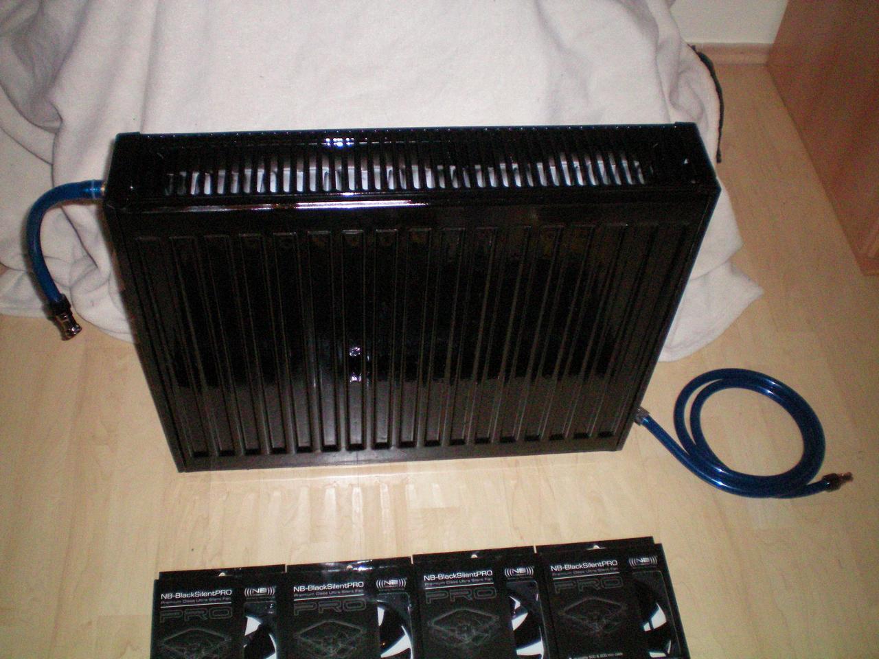 [28/01/2011] Verrückt: Wakü-Casemod mit Heizkörper als Radiator (5)