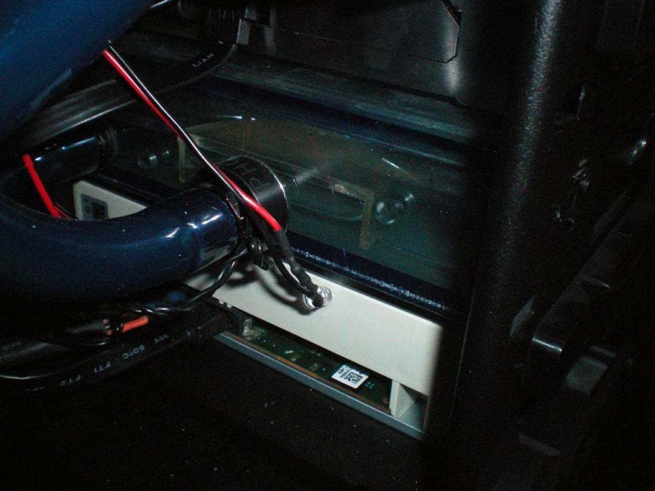 [28/01/2011] Verrückt: Wakü-Casemod mit Heizkörper als Radiator (18)