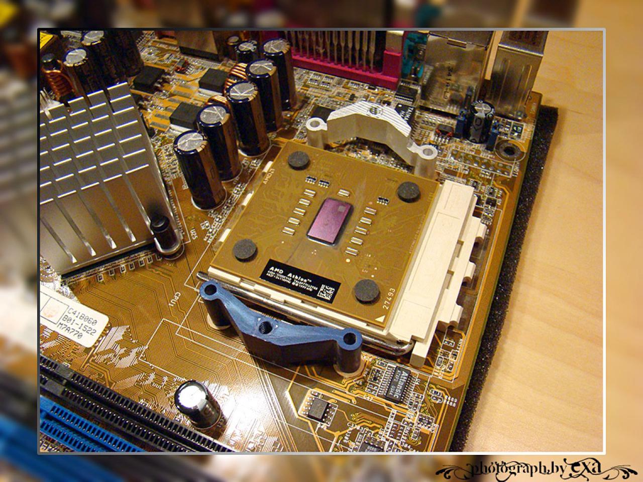 [14/01/2011] Retro-Projekt Octooculus: Acht 3dfx-GPUs auf einer Grafikkarte (8)