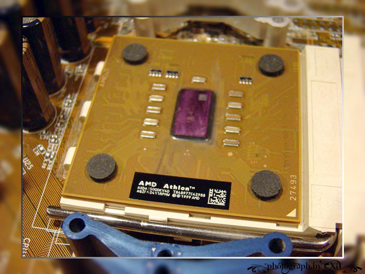 [14/01/2011] Retro-Projekt Octooculus: Acht 3dfx-GPUs auf einer Grafikkarte (9)