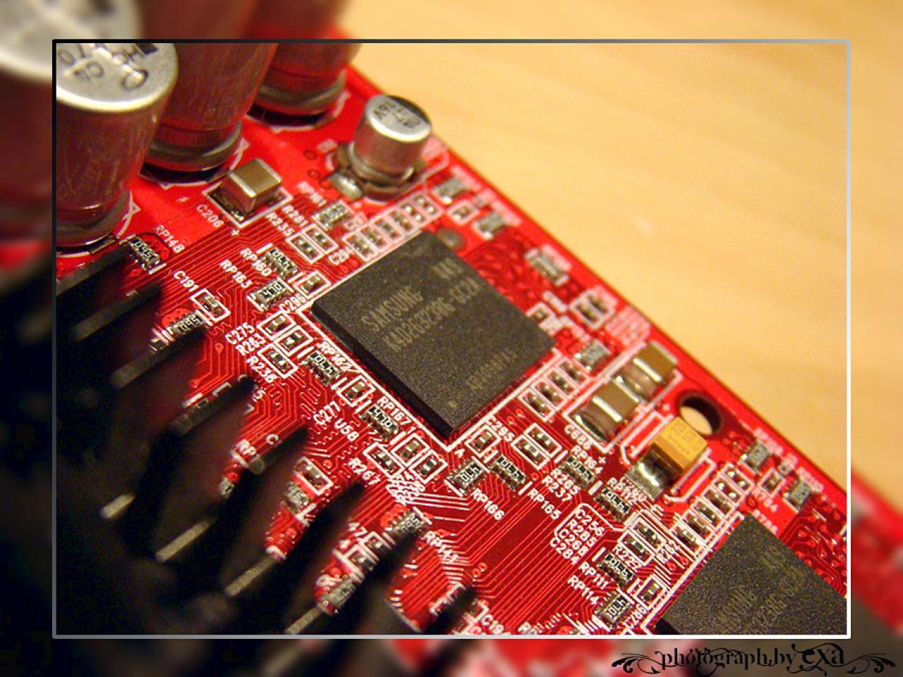 [14/01/2011] Retro-Projekt Octooculus: Acht 3dfx-GPUs auf einer Grafikkarte (13)
