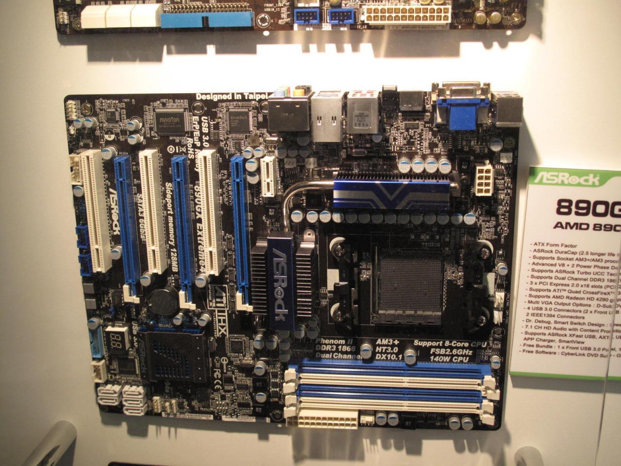 [28/02/2011] Asrock 890GX Extreme4 R2.0 01