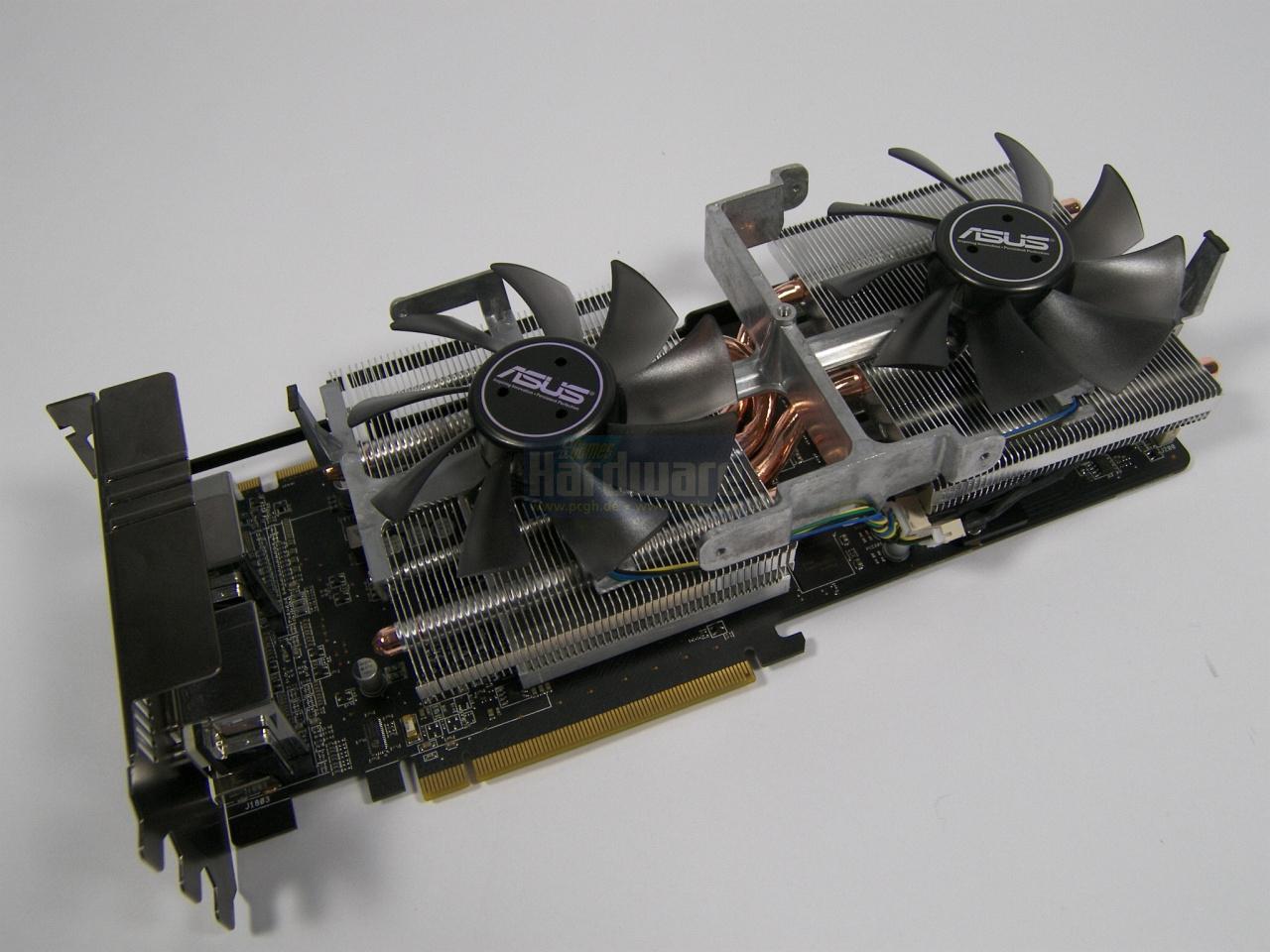 [18/02/2011] Asus EAH6970 Direct Cu II 5
