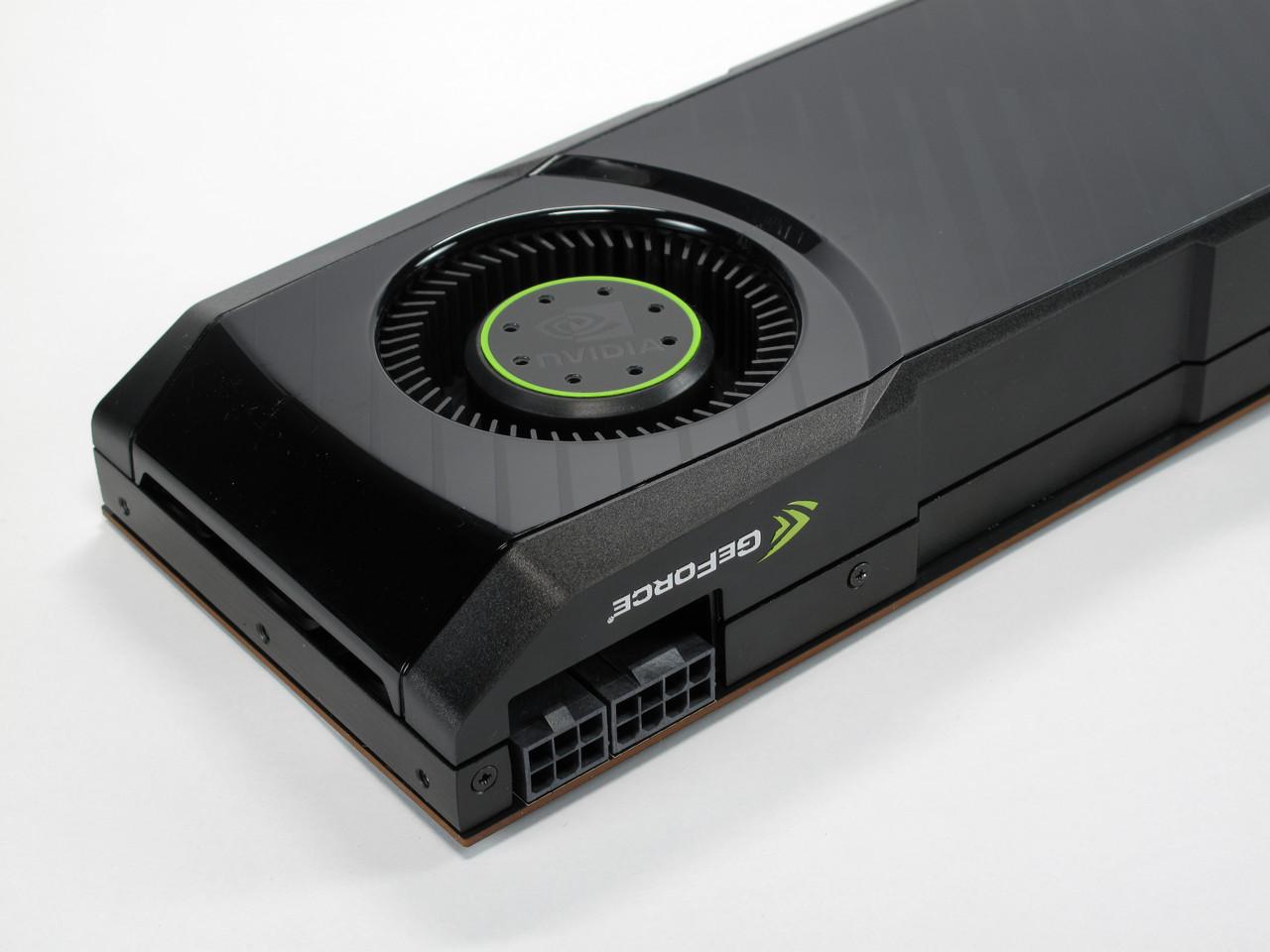 [02/02/2011] Für ebenfalls 479 Euro ging die Geforce GTX 580 an den Start. Unter der Haube steckt ein leicht überarbeiteter Chip, die Karte ist rund 15 Prozent flotter als die Geforce GTX 480 und dabei weitaus leiser. Sie erfreut sich ergo großer Beliebtheit