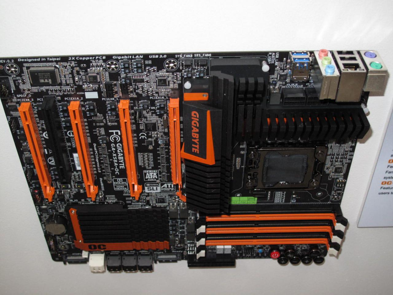 [28/02/2011] Gigabyte X58A-OC 02
