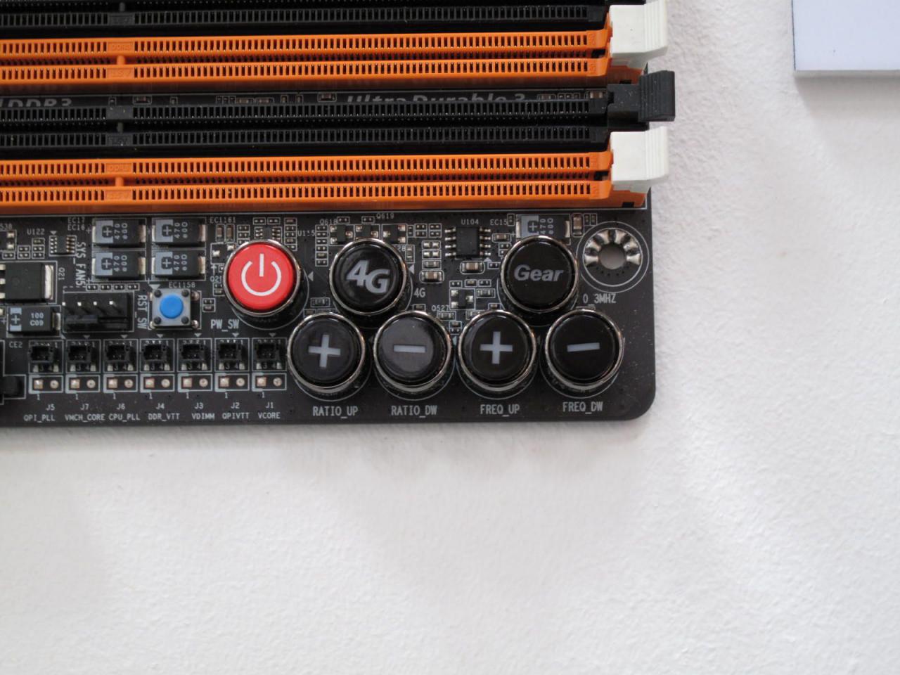 [28/02/2011] Gigabyte X58A-OC 04