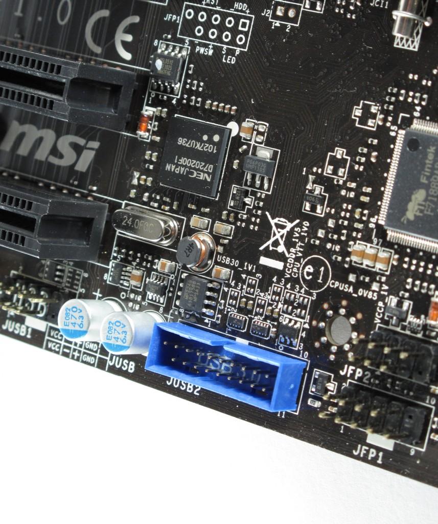 [07/02/2011] Interner USB-3.0-Anschluss mit Zusatzchip oberhalb