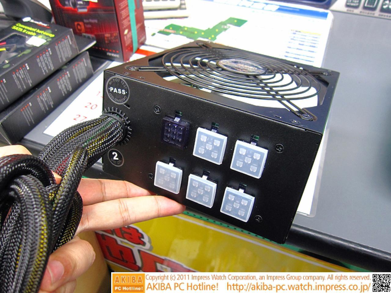 [15/02/2011] Super Flower Golden King: 80-Plus-Platinum-Netzteil in Japan bereits im Handel (2)