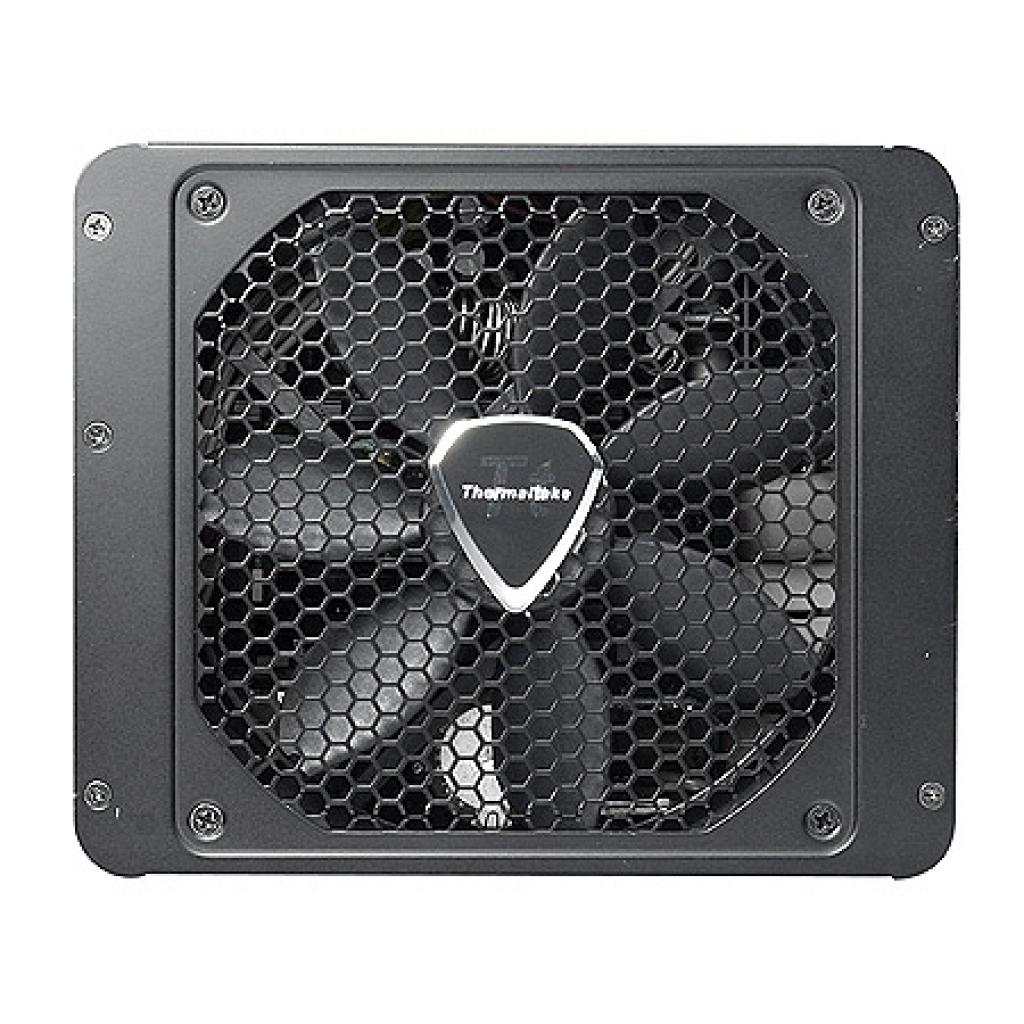 [10/02/2011] Das Design der Toughpower Grand-Netzteile von Thermaltake wurde bereits mit drei Awards ausgezeichnet. (5)