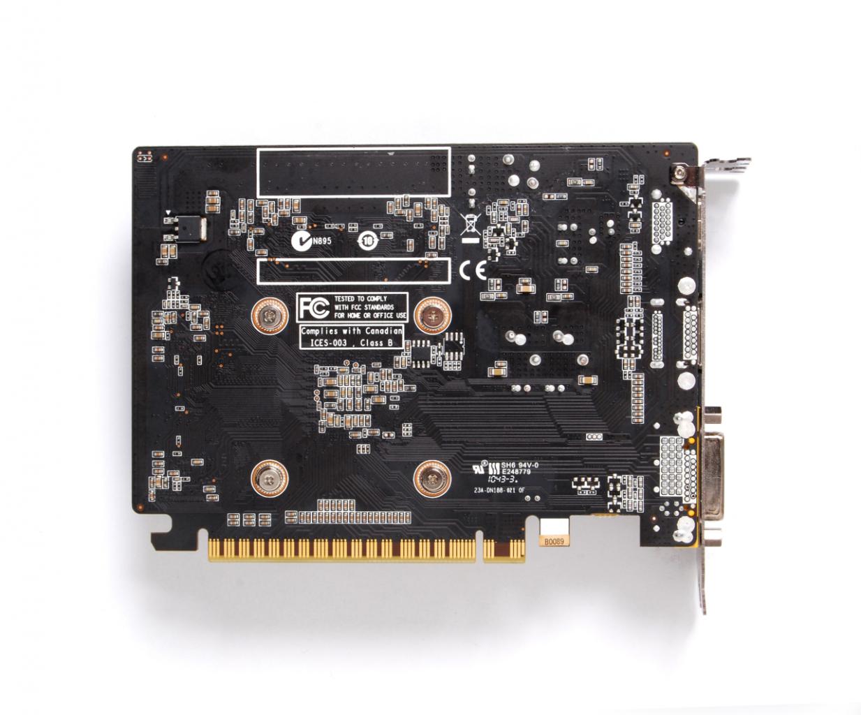 [01/02/2011] Nvidia Geforce GT 440: Club 3D, MSI und Zotac (11)