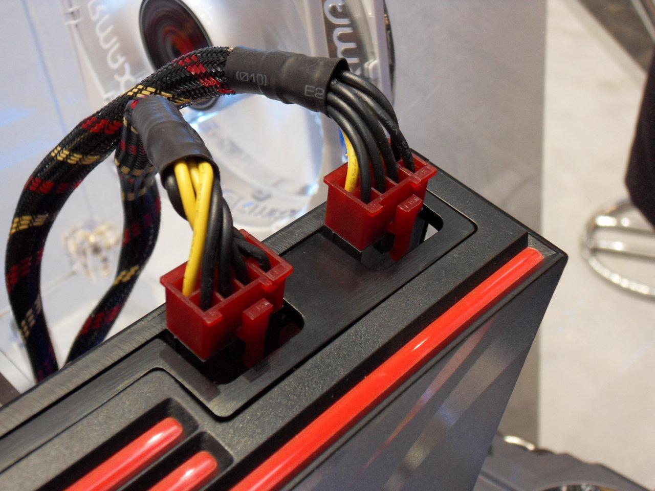 [28/02/2011] cebit 2011 msi hd 6990 02