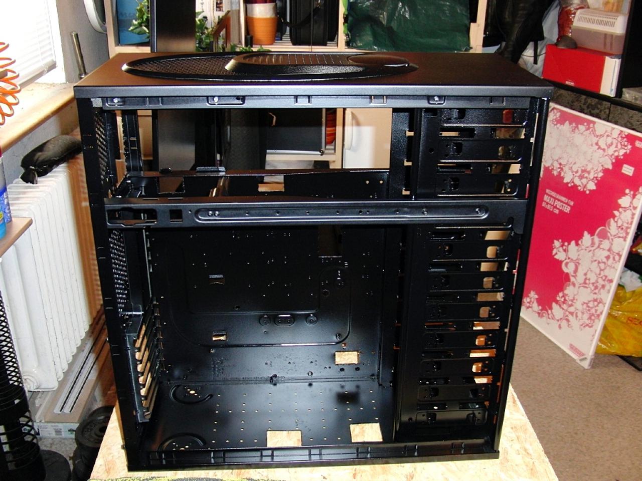 [04/02/2011] Tolle Airbrush-Casemod mit Batman-Motiven (15)