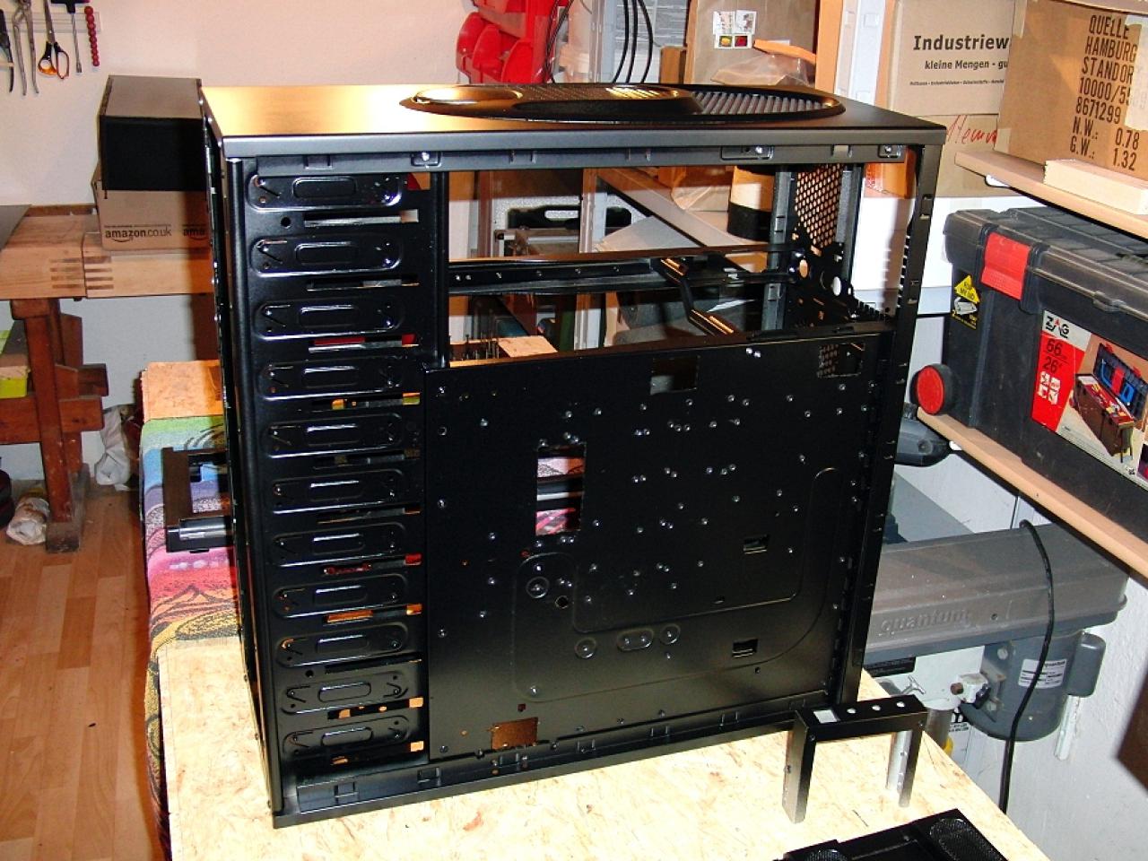 [04/02/2011] Tolle Airbrush-Casemod mit Batman-Motiven (16)