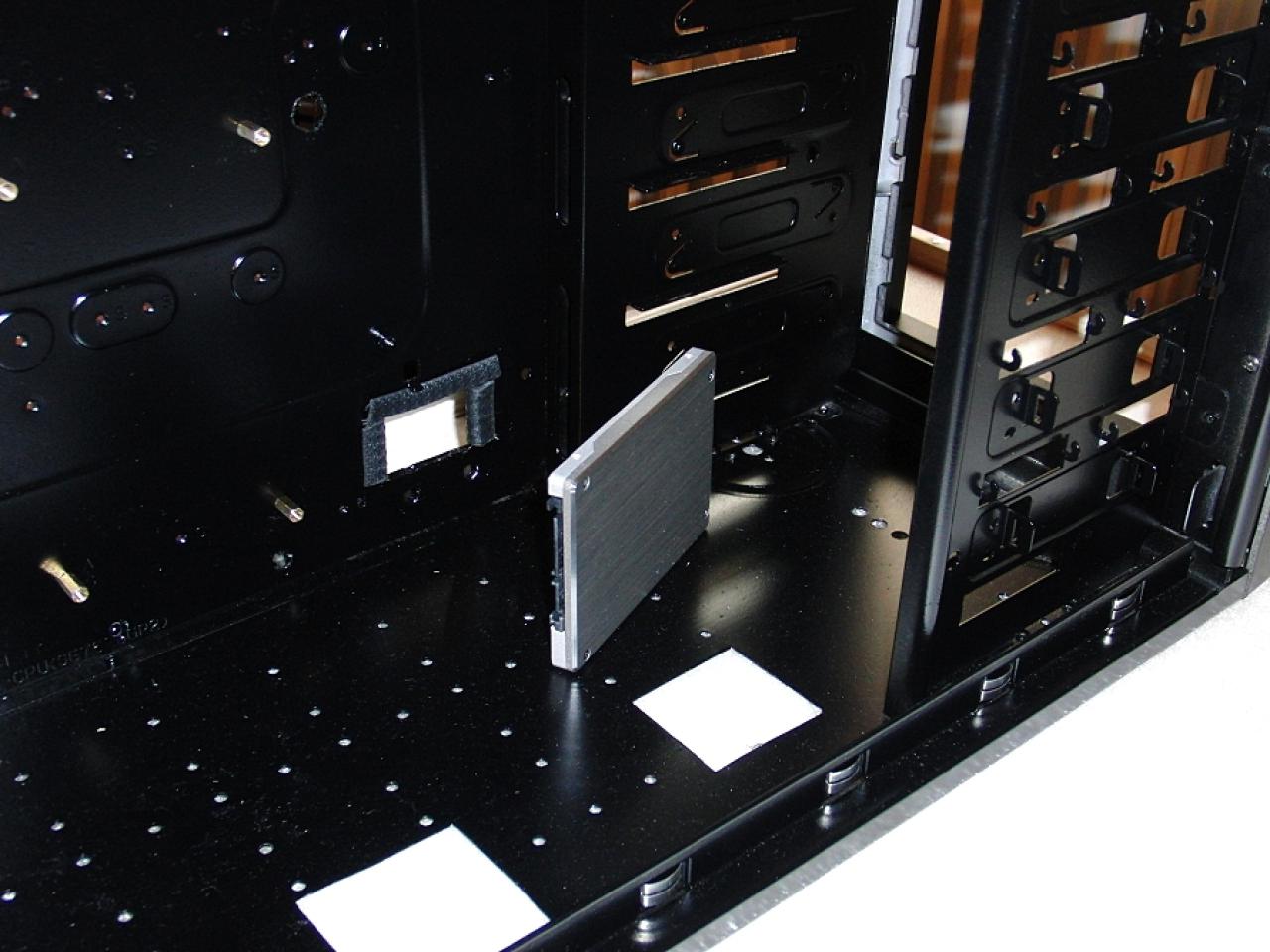 [04/02/2011] Tolle Airbrush-Casemod mit Batman-Motiven (33)