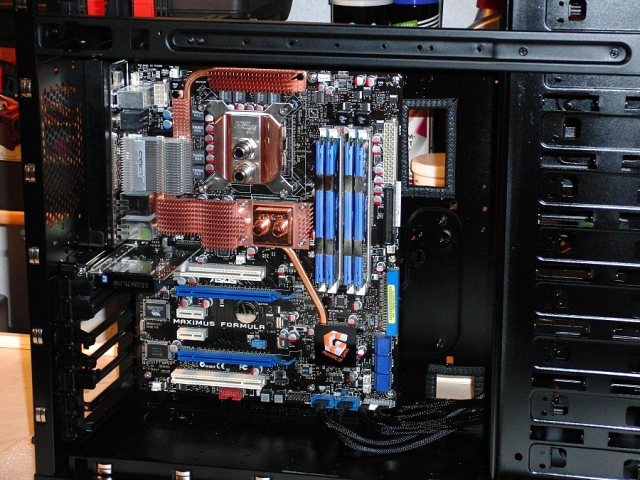 [04/02/2011] Tolle Airbrush-Casemod mit Batman-Motiven (34)