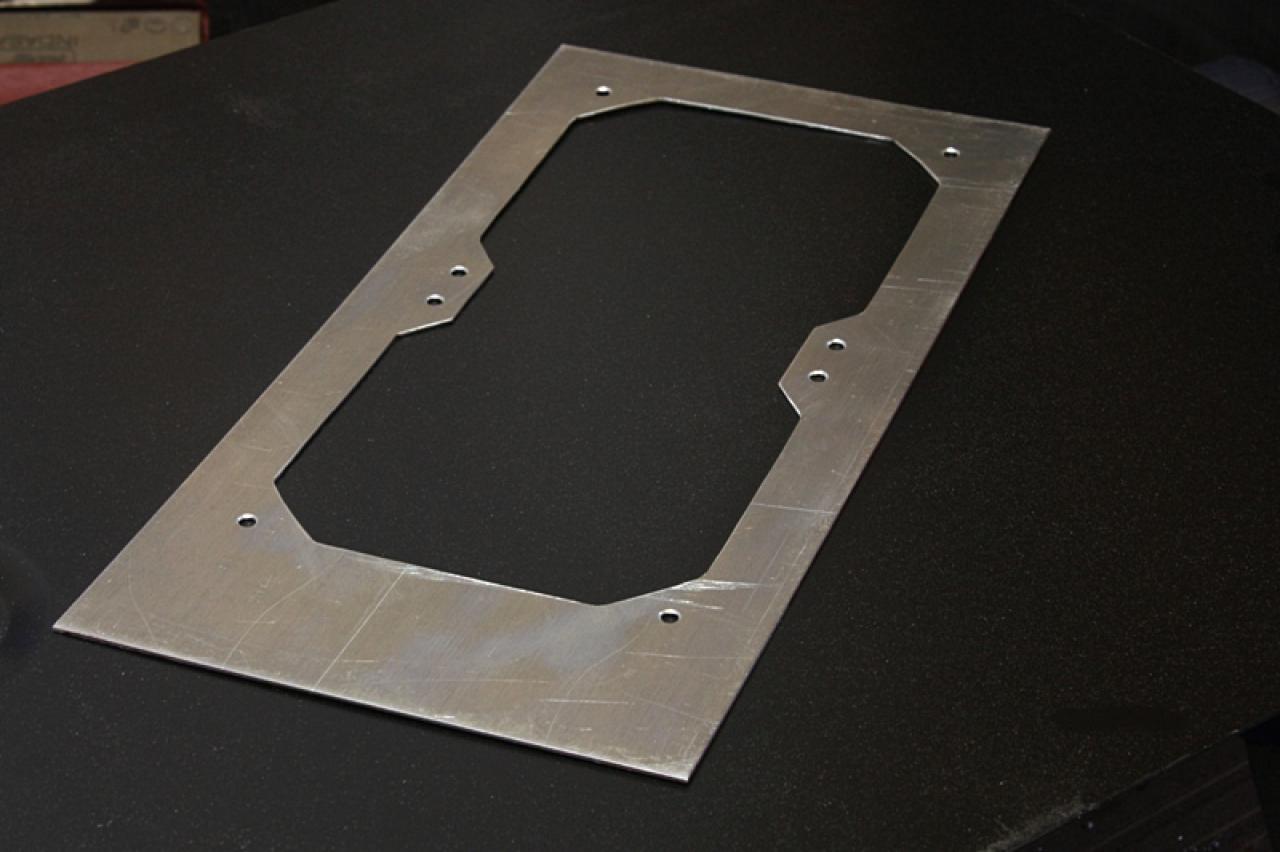 [11/02/2011] Ausnahme-Casemod Candela: Acrylglas trifft LED-Wahnsinn trifft Kunstleder (53)