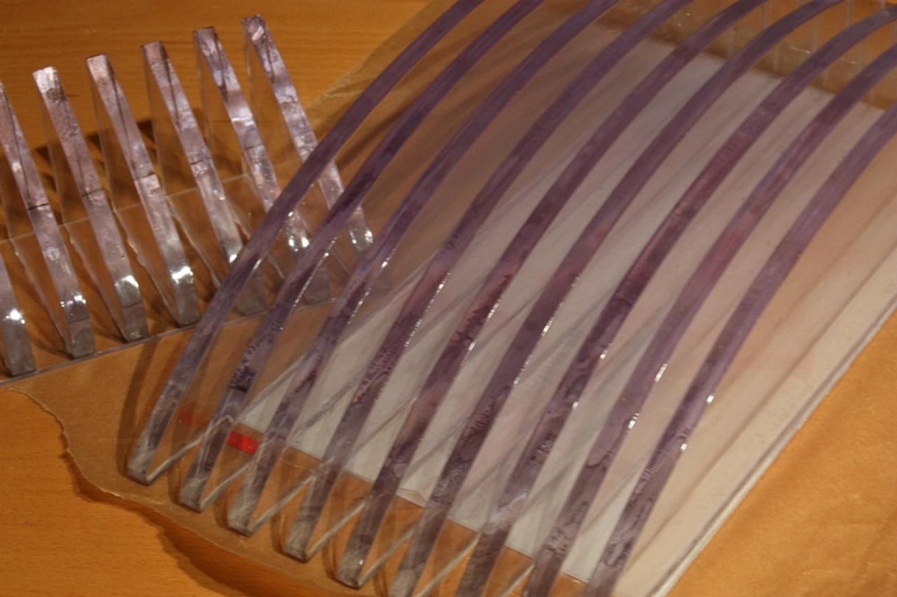 [11/02/2011] Ausnahme-Casemod Candela: Acrylglas trifft LED-Wahnsinn trifft Kunstleder (78)