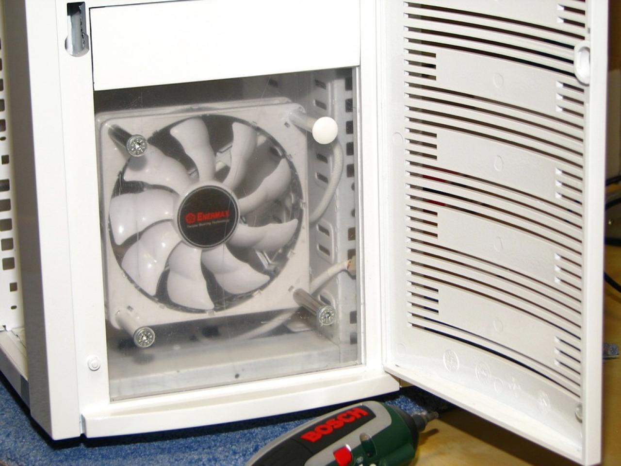 [18/02/2011] Casemod-Projekt Schneeweiß: Lego-Reiterschaft auf Beutezug und (fast) finale Bilder (21)