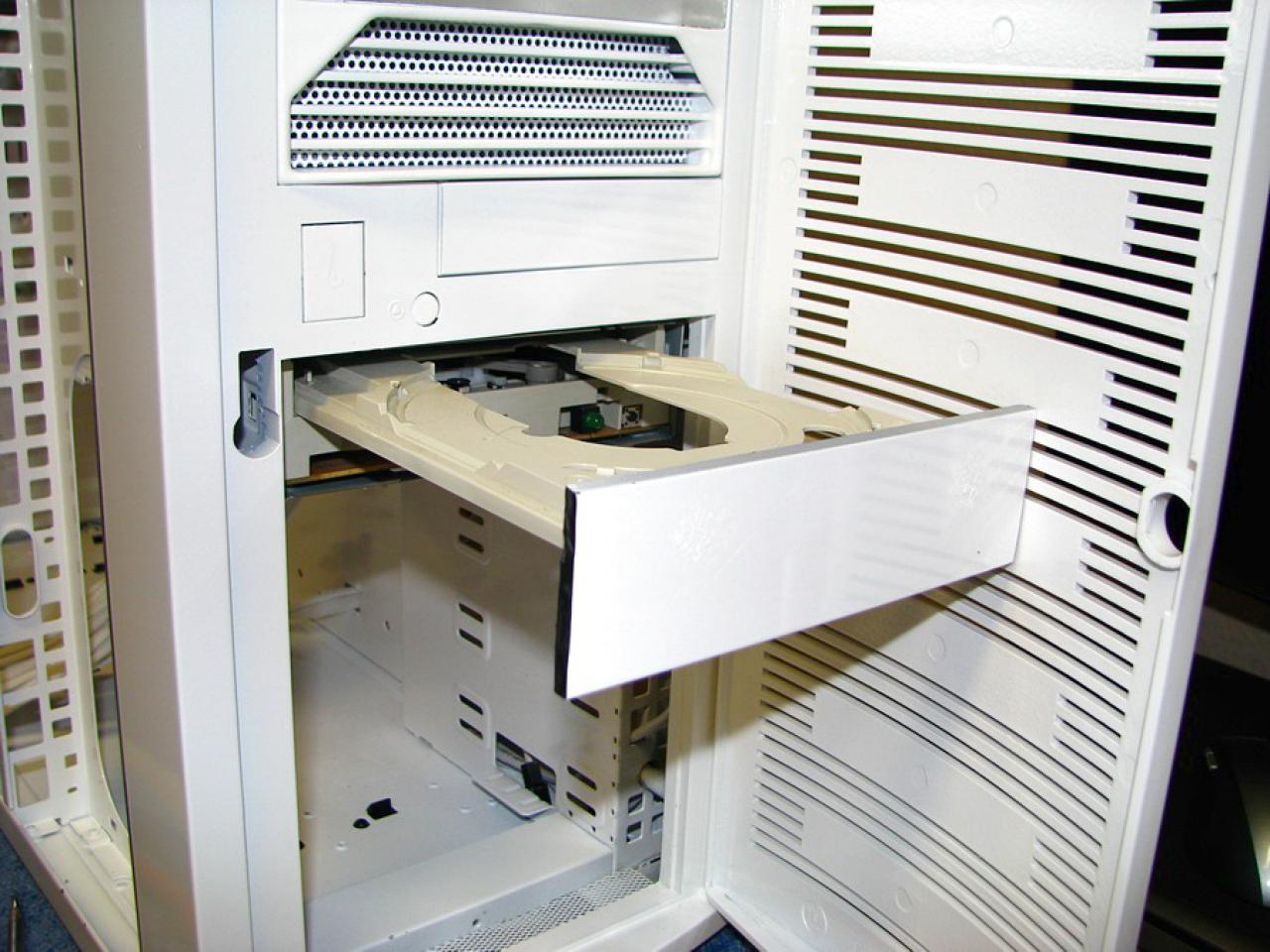 [18/02/2011] Casemod-Projekt Schneeweiß: Lego-Reiterschaft auf Beutezug und (fast) finale Bilder (31)