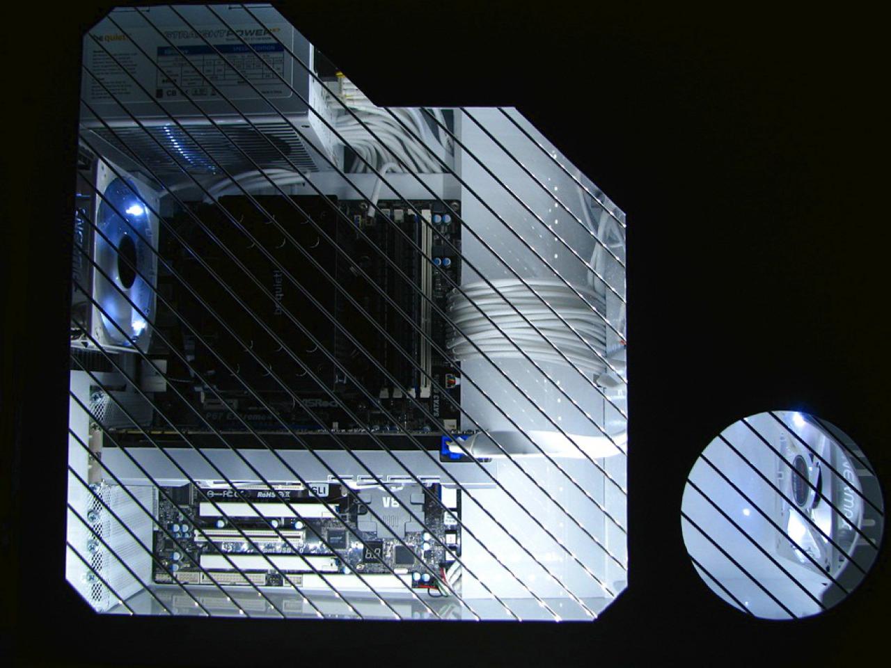 [18/02/2011] Casemod-Projekt Schneeweiß: Lego-Reiterschaft auf Beutezug und (fast) finale Bilder (68)