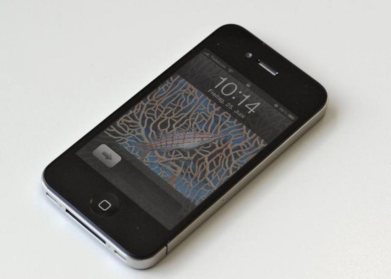 [03/03/2011] Leserwahl 2010 - Produkt des Jahres Platz 03: Apple iPhone 4