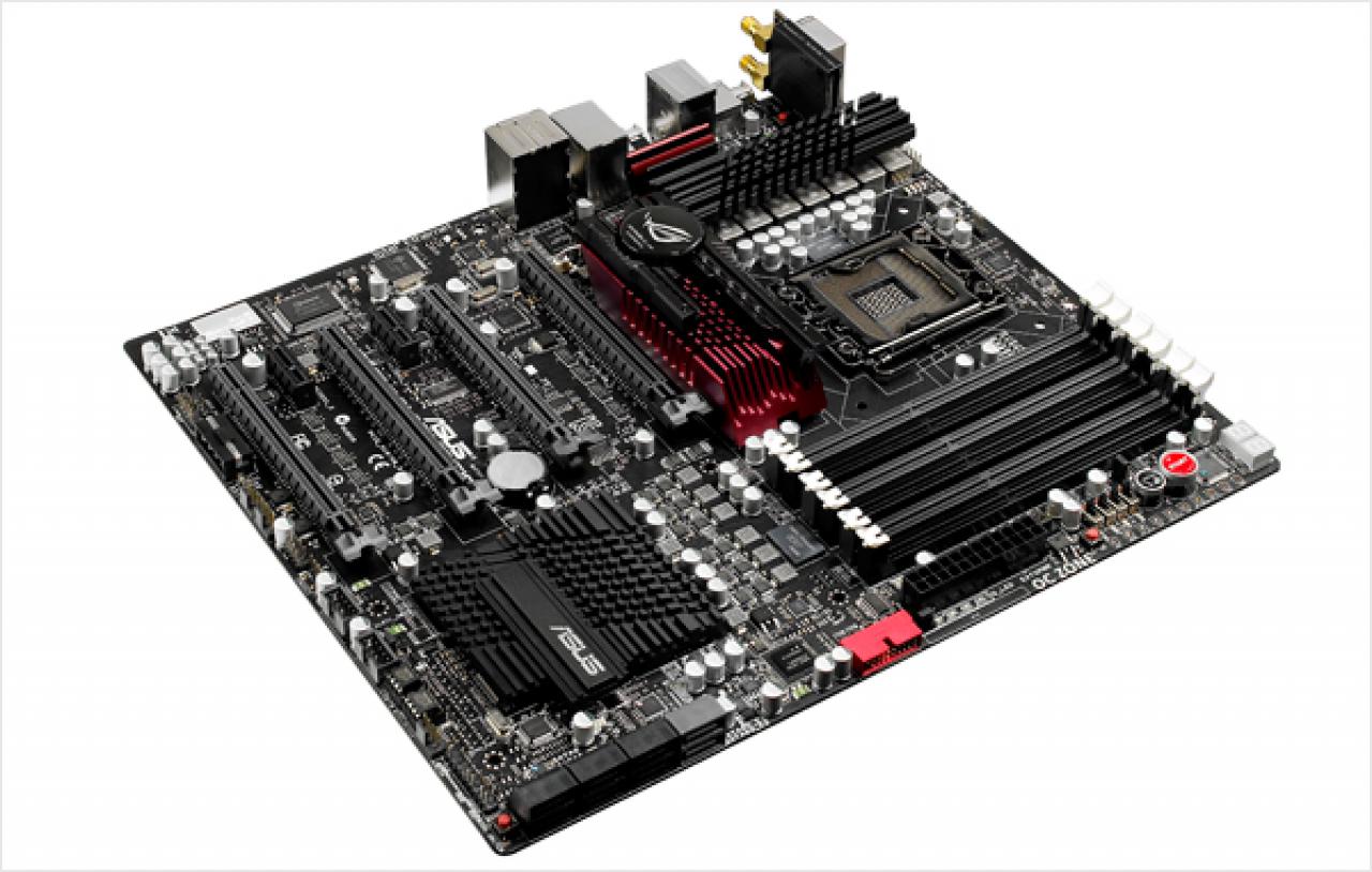 [07/03/2011] Asus Rampage III Black Edition (2)