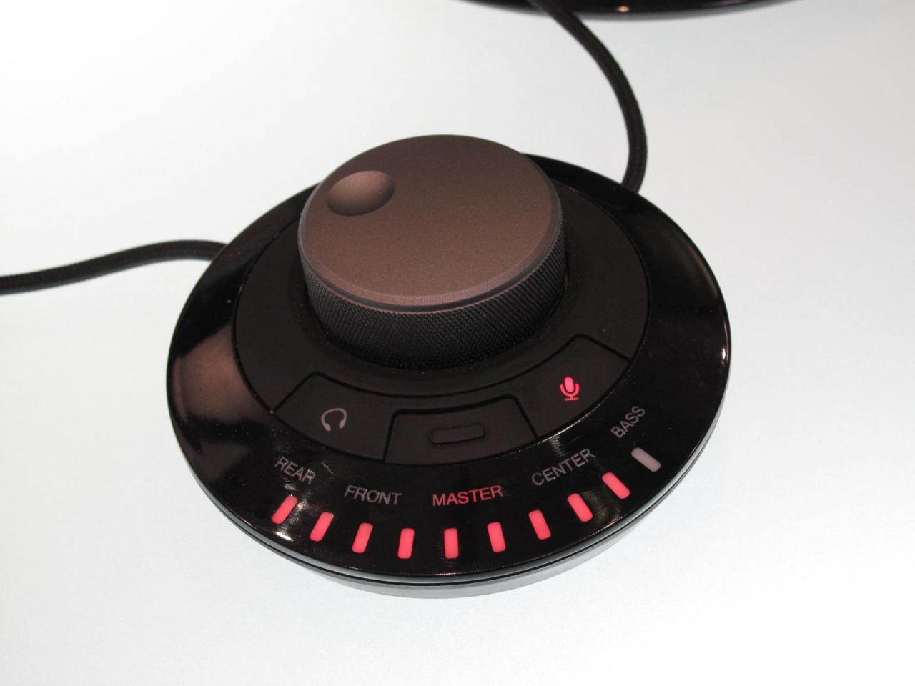 [02/03/2011] Cooler Master CM Storm Sirius 03