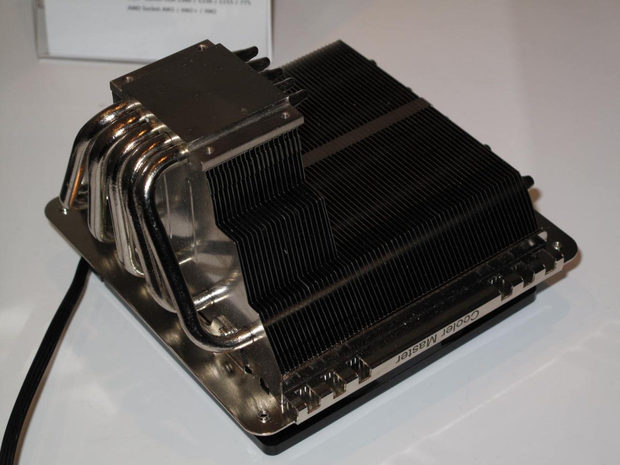 [01/03/2011] Cooler Master Gemin II S524 02