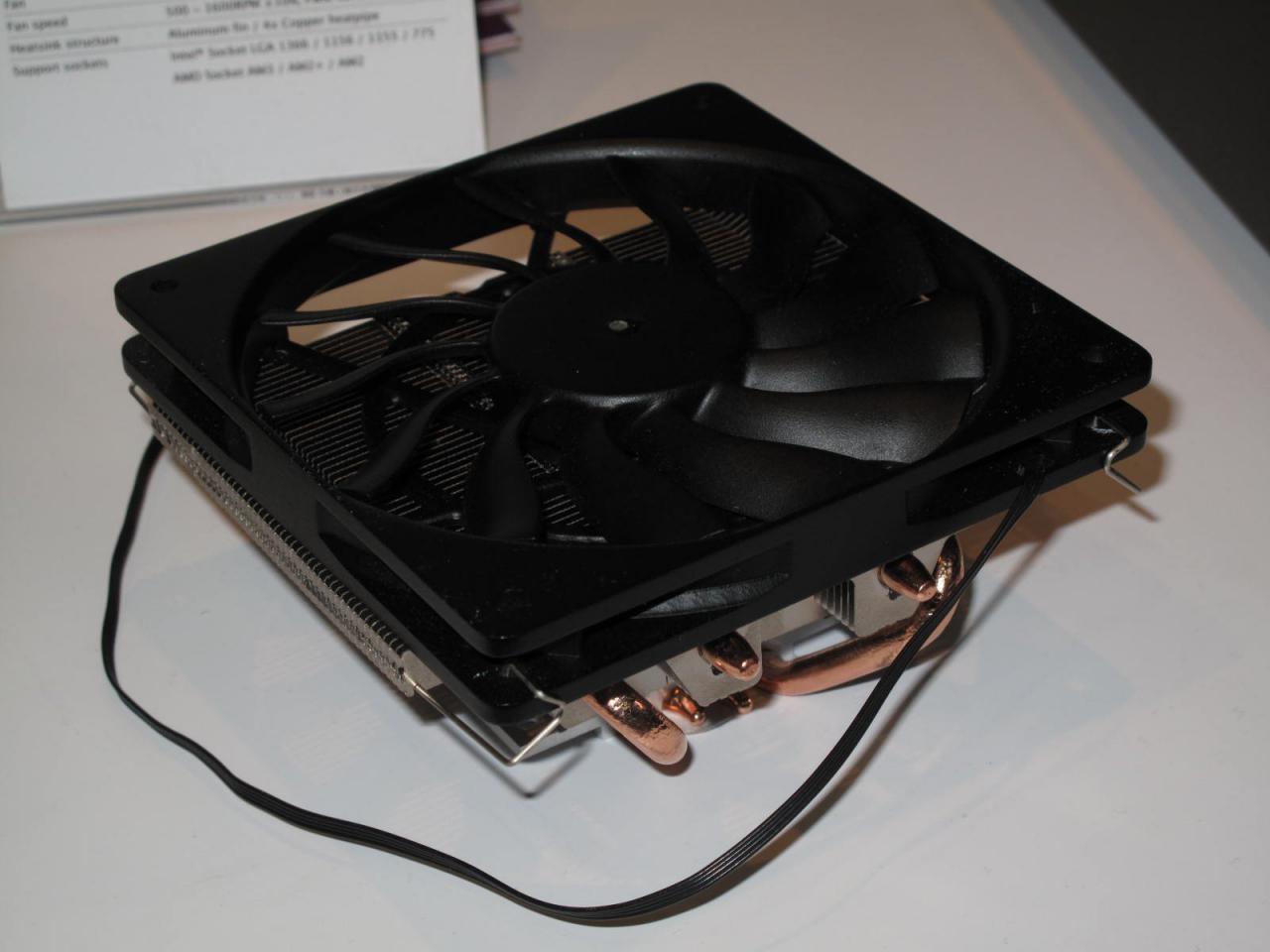 [01/03/2011] Cooler Master V A2 03