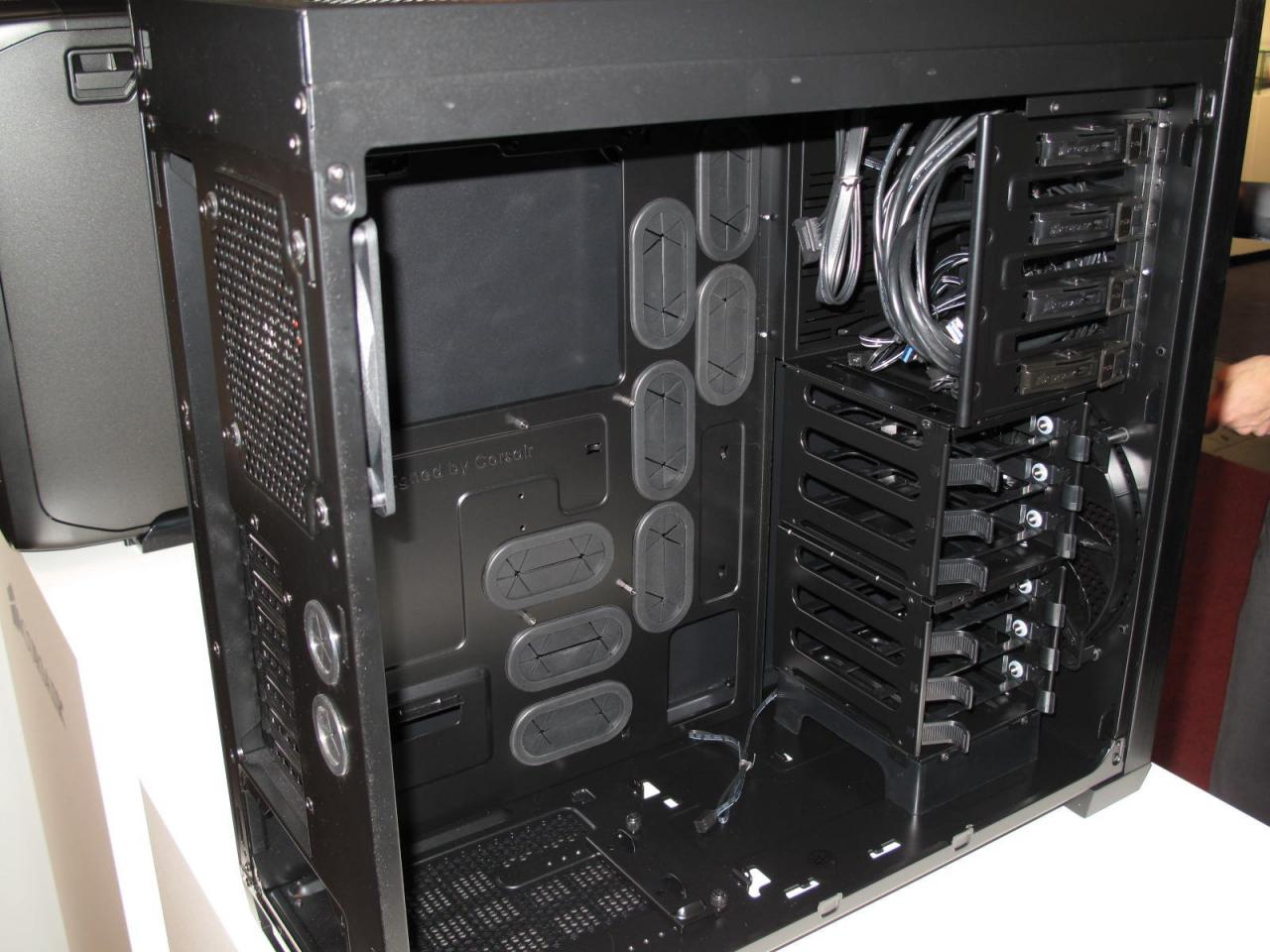 [01/03/2011] Corsair Obsidian 650D 04