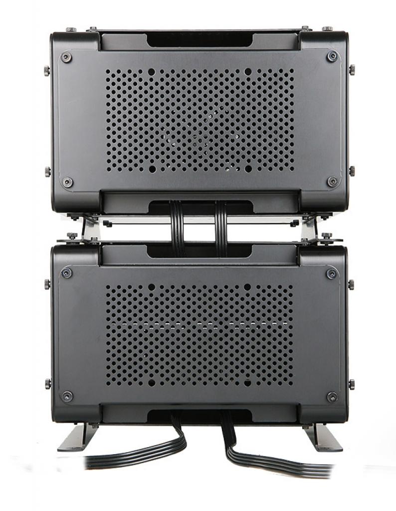 [19/03/2011] Cubitek Magic Cube: Modulares Aluminium-Gehäuse mit USB 3.0 (6)