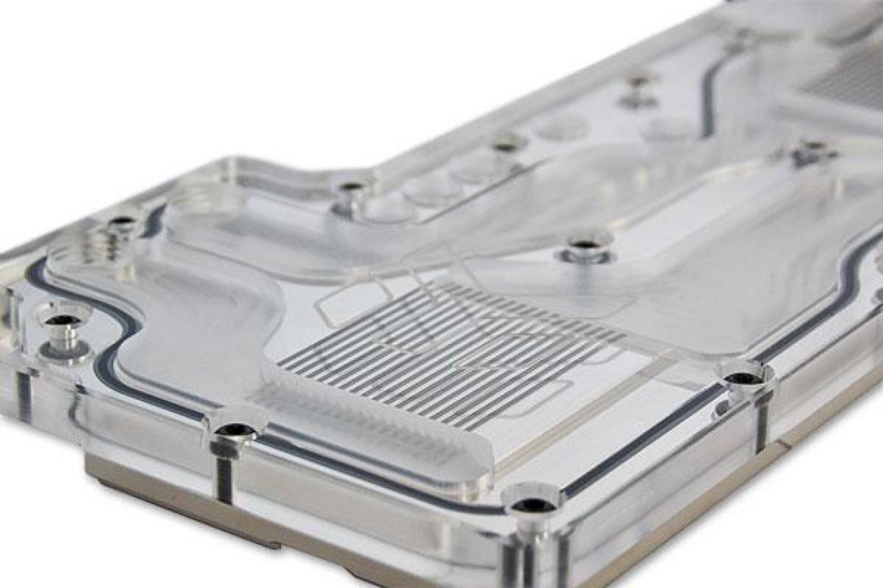 [25/03/2011] EK Waterblocks EK-FC590 GTX (1)