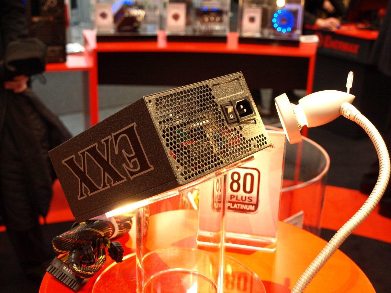 [01/03/2011] Enermax Platin EXX 4 