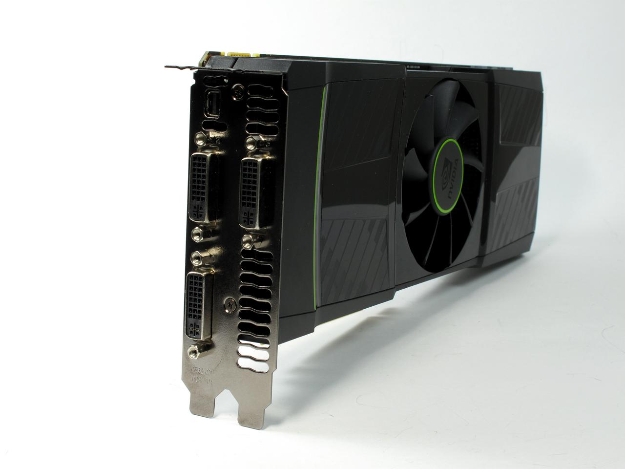 [23/03/2011] Nvidia Geforce GTX 590 (2011): 2x GF110 mit gesenktem Takt, 2x 1.536 MiByte GDDR5-Speicher unter Dual-Vapor-Chamber und Axialbelüftung