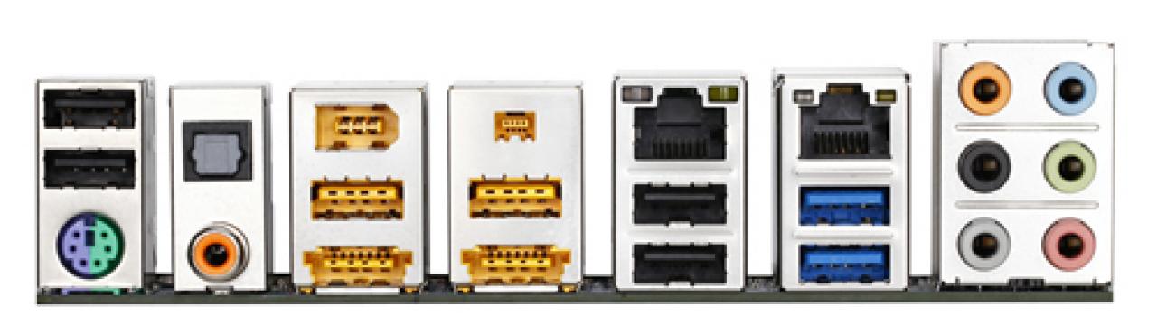 [18/03/2011] Gigabyte GA-890FXA-UD5 (2)